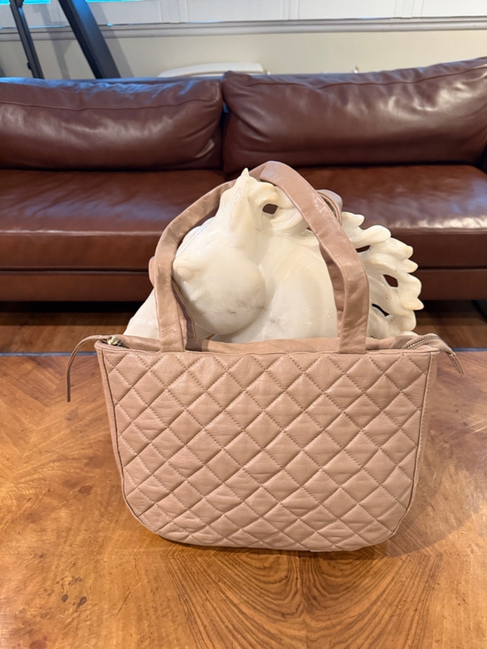 Quilted Tan HOBO Bag – Elegant Everyday Carry